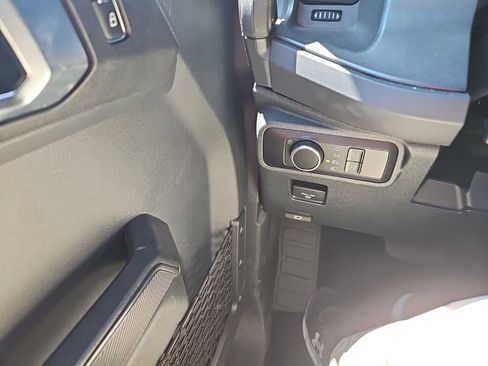 Used 2025 Ford Bronco Big Bend AWD/4WD image 21