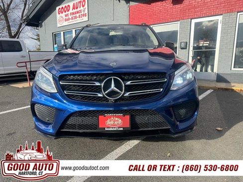 Used 2018 Mercedes-Benz GLE 350 4MATIC image 2