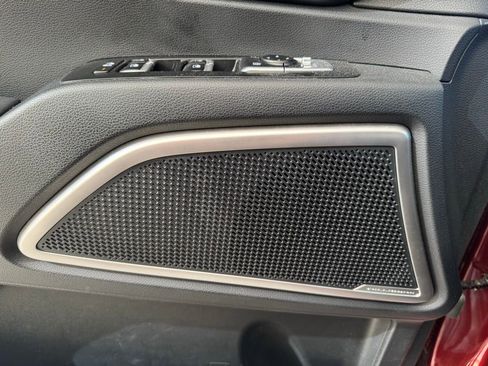 Used 2024 Kia Telluride S image 10