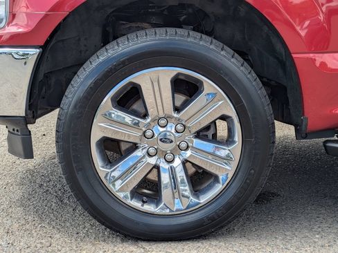 Used 2019 Ford F150 XLT w/ Equipment Group 302A Luxury AWD/4WD image 39