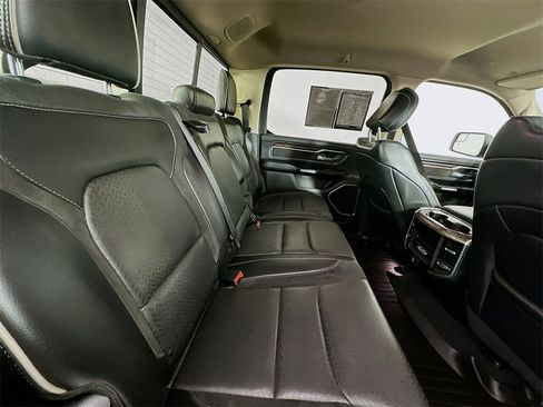 Used 2019 RAM 1500 Laramie image 25