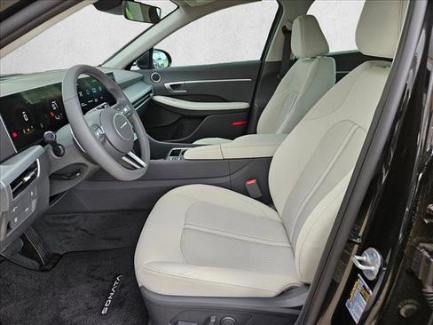 New 2026 Hyundai Sonata SEL FWD image 4