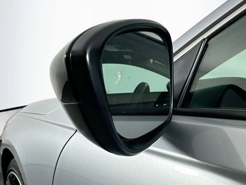 Used 2025 Honda Accord Sport image 16