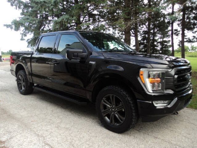 Used 2021 Ford F150 XLT w/ Equipment Group 302A High AWD/4WD image 4