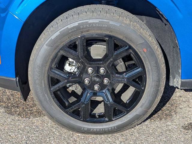 Certified 2025 Ford Maverick XLT w/ XLT Luxury Package AWD/4WD image 16