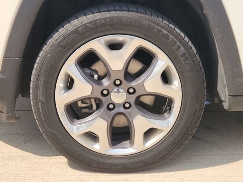 Used 2021 Jeep Compass Limited AWD/4WD image 11