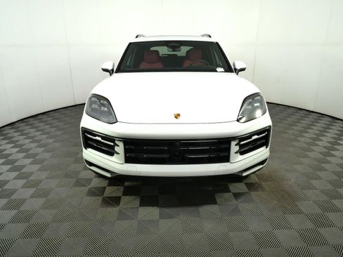 New 2026 Porsche Cayenne AWD/4WD image 34