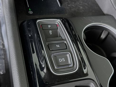 New 2025 Honda Pilot Touring image 20