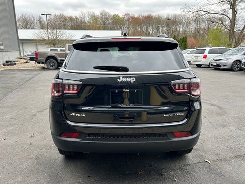 Used 2025 Jeep Compass Limited AWD/4WD image 5