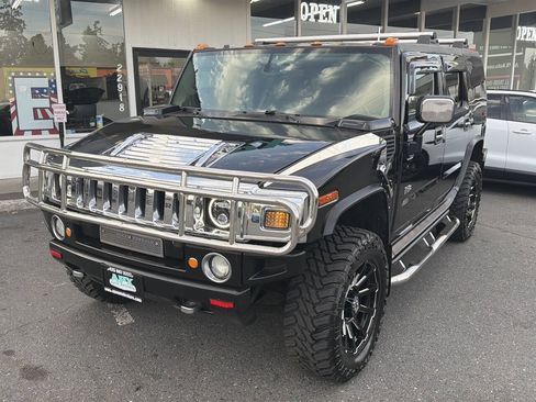 Used 2003 HUMMER H2 w/ Preferred Equipment Group AWD/4WD image 1