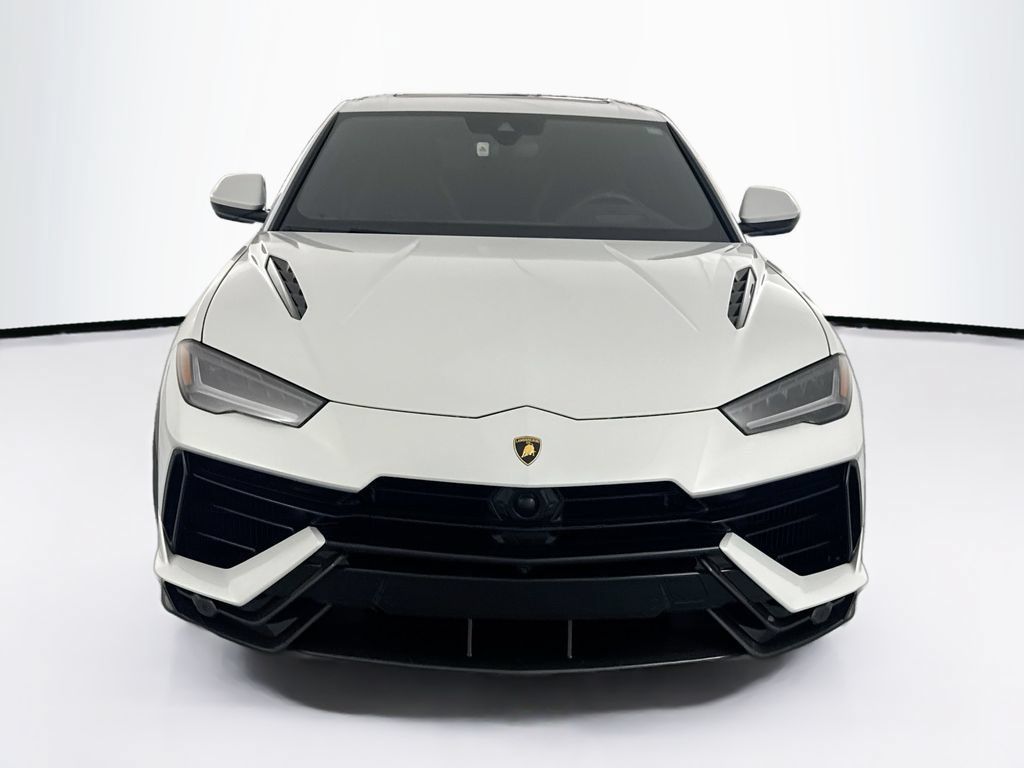 Used 2024 Lamborghini Urus Performante AWD/4WD image 2