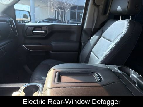 Used 2020 GMC Sierra 1500 SLT RWD image 9