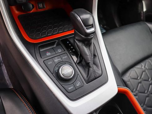 Used 2024 Toyota RAV4 Adventure image 20