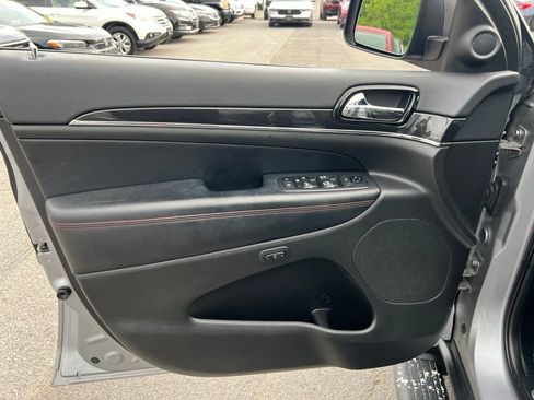 Used 2020 Jeep Grand Cherokee Trailhawk AWD/4WD image 22