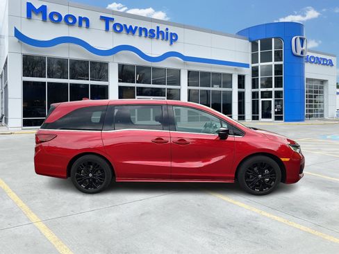 Used 2025 Honda Odyssey Sport-L image 7