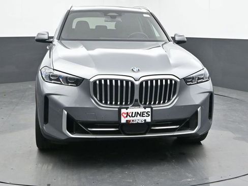 Used 2024 BMW X5 xDrive40i image 4