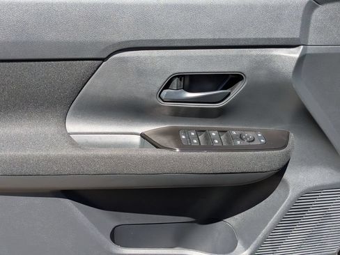 Certified 2026 Nissan Kicks S FWD image 11