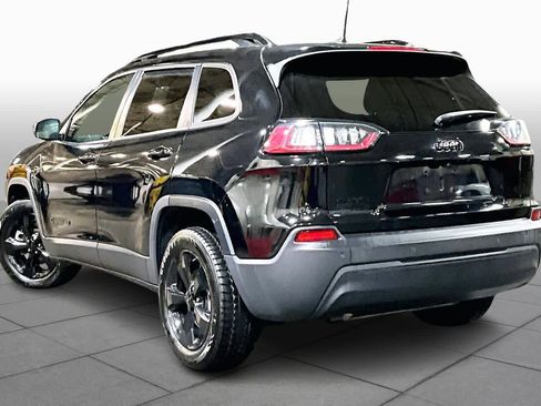 Used 2019 Jeep Cherokee Latitude Plus image 11