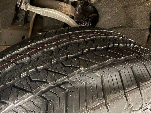 Used 2021 Chevrolet Silverado 1500 RST image 25