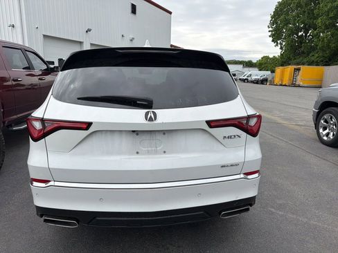 Used 2022 Acura MDX SH-AWD w/ Technology Package image 5