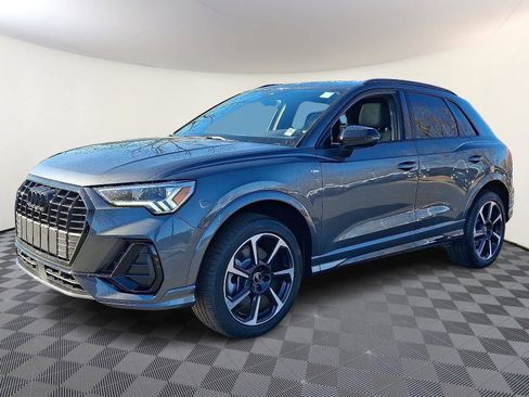 Certified 2025 Audi Q3 2.0T Premium Plus w/ Premium Plus Package image 3