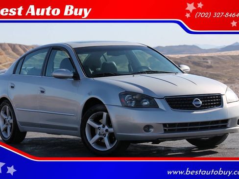 Used 2005 Nissan Altima 3.5 SE w/ (X02) Navigation Pkg FWD image 1