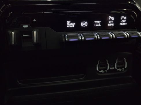 Used 2022 RAM 3500 Laramie image 49