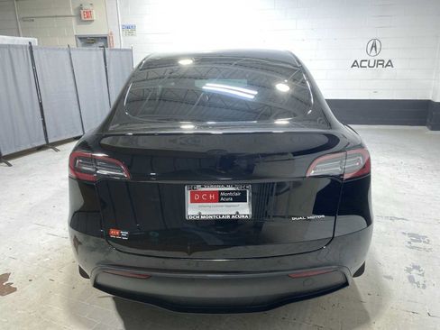 Used 2023 Tesla Model Y Long Range AWD/4WD image 5