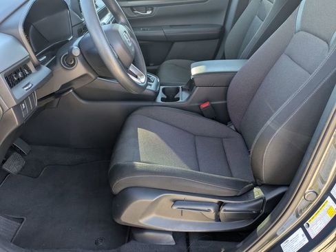 Used 2025 Honda CR-V LX image 14