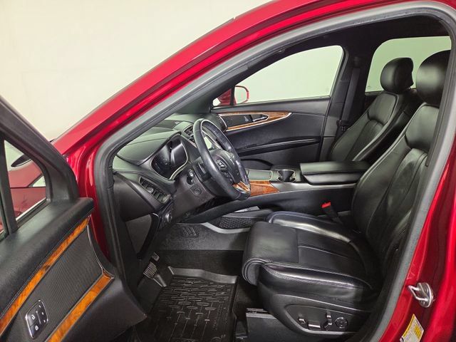 Used 2018 Lincoln MKX Reserve w/ Driver Assistance Package AWD/4WD image 13