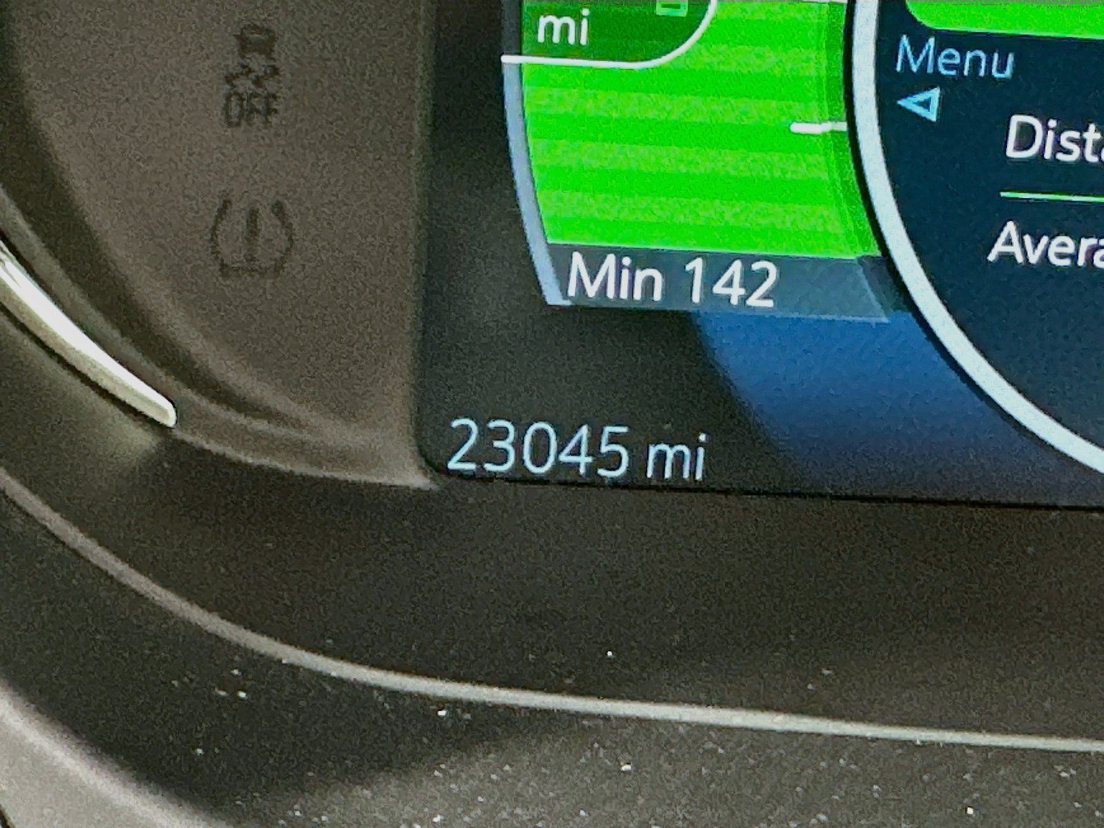 Used 2019 Chevrolet Bolt Premier w/ Infotainment Package FWD image 13