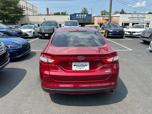 Used 2016 Ford Fusion SE w/ Equipment Group 202A FWD image 6
