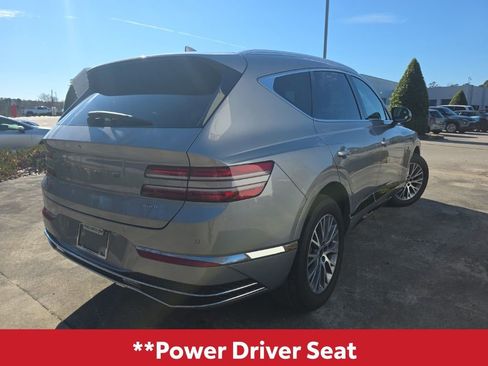 Used 2025 Genesis GV80 2.5T Standard image 8