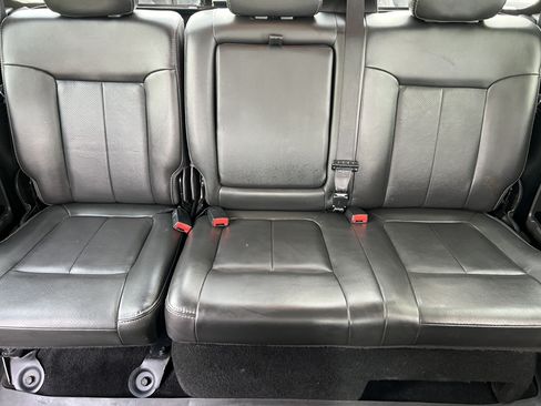 Used 2011 Ford F250 Lariat w/ Lariat Interior Pkg AWD/4WD image 15