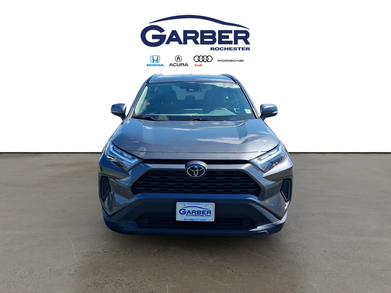 Used 2023 Toyota RAV4 XLE w/ Convenience Package AWD/4WD image 5