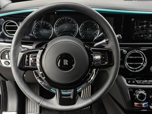 Used 2022 Rolls-Royce Ghost w/ Ghost Package AWD/4WD image 15