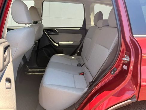 Used 2016 Subaru Forester 2.5i Premium w/ All-Weather Package AWD/4WD image 13