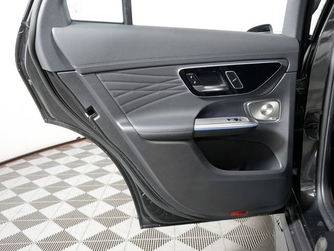 Used 2025 Mercedes-Benz GLC 63 AMG S image 27