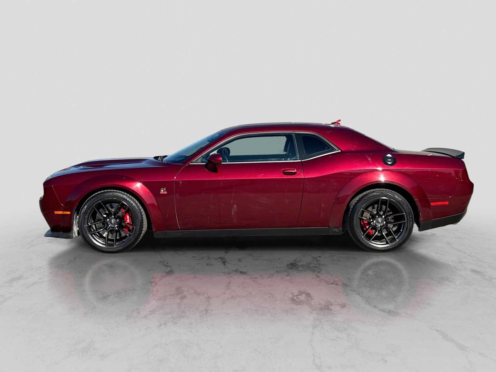 Used 2021 Dodge Challenger R/T Scat Pack RWD image 3