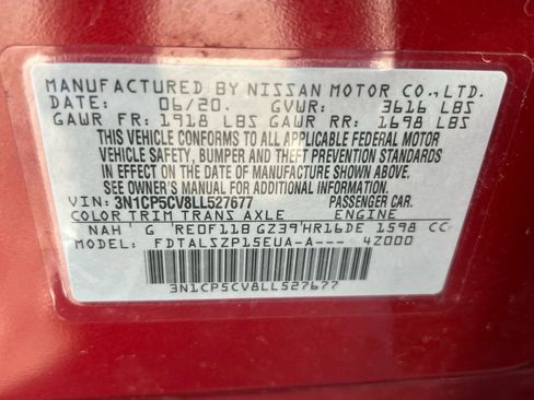 Used 2020 Nissan Kicks SV FWD image 31
