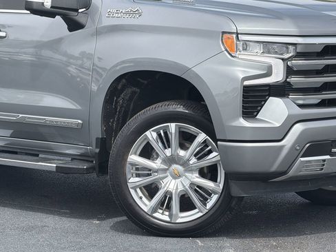 Used 2024 Chevrolet Silverado 1500 High Country w/ High Country Premium Package image 13