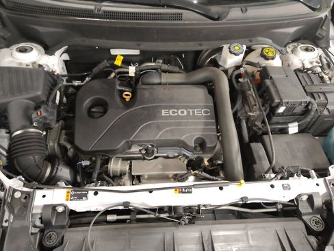 Used 2020 GMC Terrain SLE FWD image 30