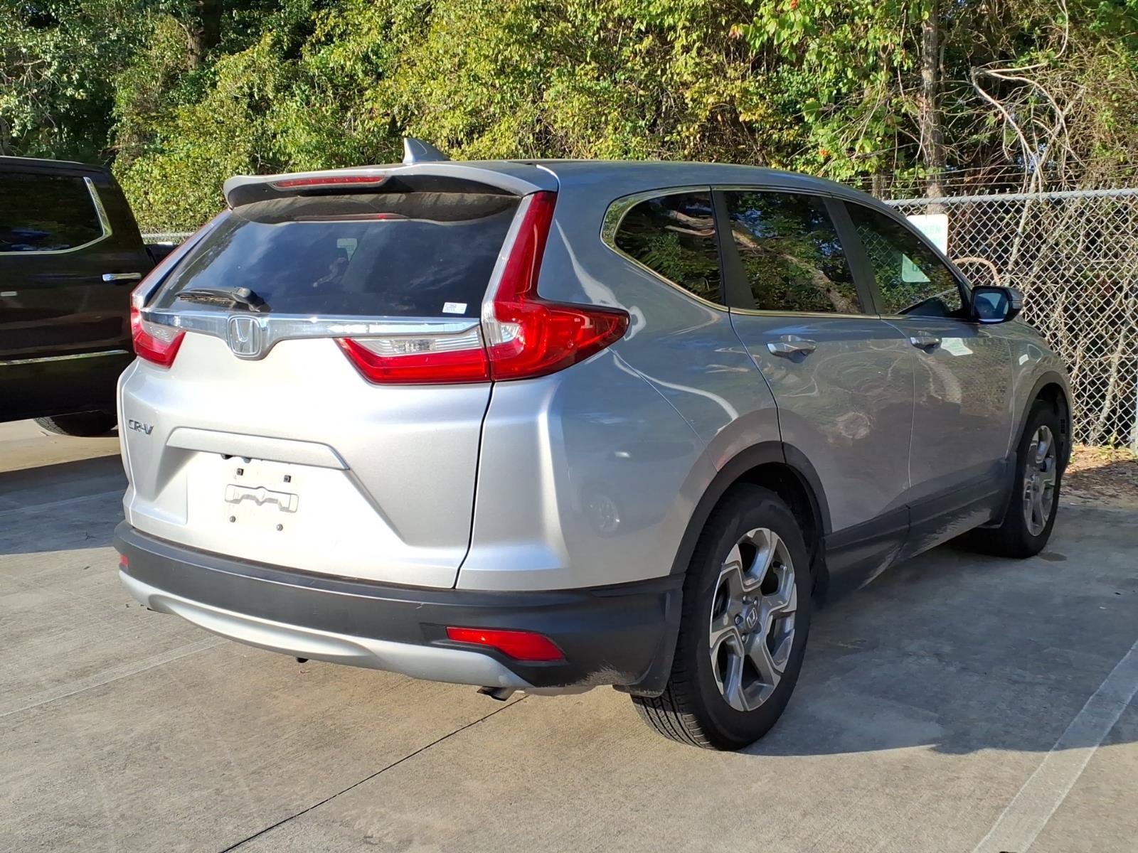 Used 2017 Honda CR-V EX-L image 7