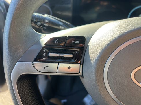 Used 2024 Hyundai Elantra Blue image 20