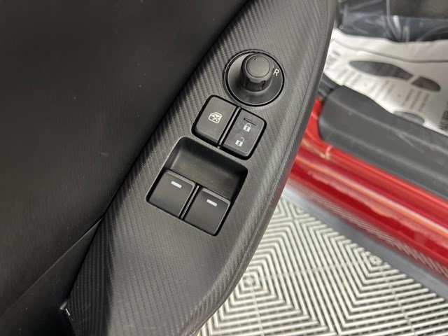Used 2016 MAZDA MX-5 Miata Sport RWD image 30