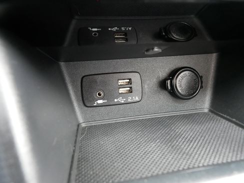 Used 2024 Subaru Forester Sport image 33