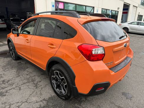 Used 2014 Subaru Crosstrek 2.0i Premium w/ Moonroof Package AWD/4WD image 14