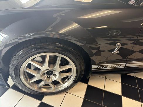 Used 2007 Ford Mustang Shelby GT500 RWD image 12