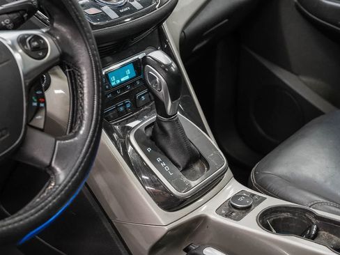 Used 2016 Ford C-MAX Energi SEL w/ Equipment Group 302A FWD image 24