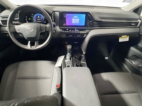 Used 2026 Toyota Camry LE FWD image 29